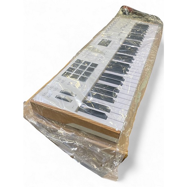 Used Arturia Keylab 61 Key MIDI Controller