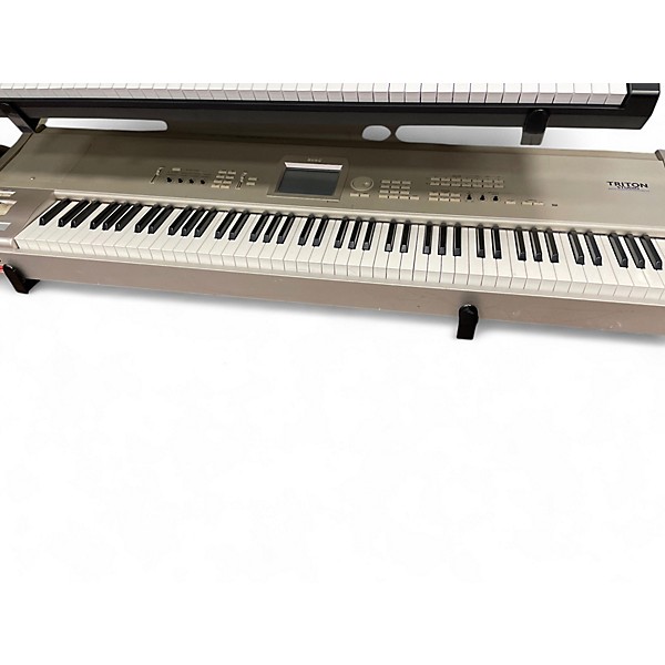 Used KORG Triton Studio 88 Key Keyboard Workstation