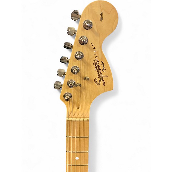 Used Squier Affinity Stratocaster 2 Tone Sunburst Solid Body Electric Guitar