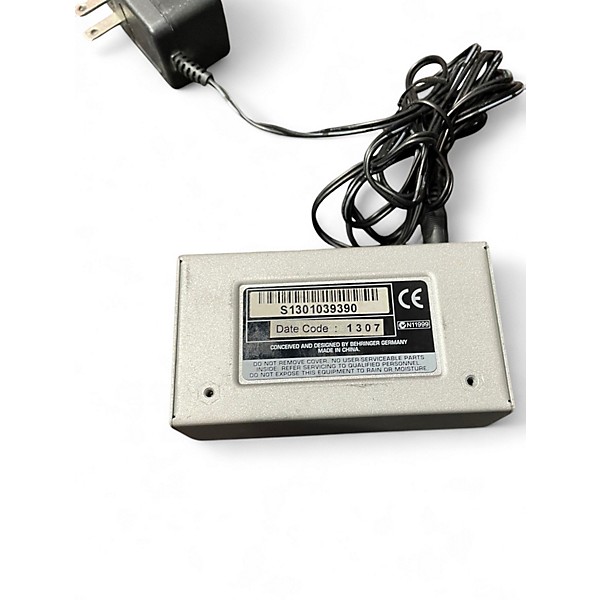 Used Behringer MICROMIX MX400 Unpowered Mixer