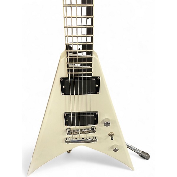 Used Jackson KVTMG King V White Solid Body Electric Guitar