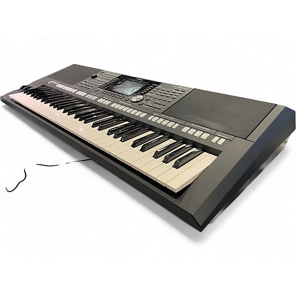 Used Yamaha PSRS950 61 Key Arranger Keyboard
