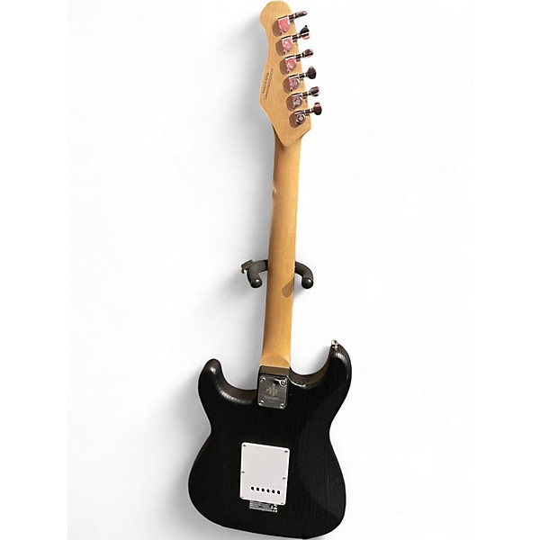 Used Donner Standard Series 2 Tone Sunburst Solid Body Electric Guitar