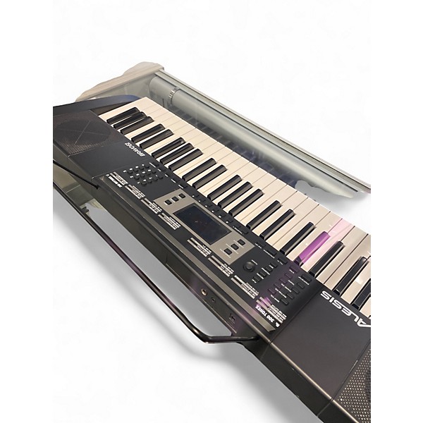 Used Alesis bravo61 Keyboard Workstation
