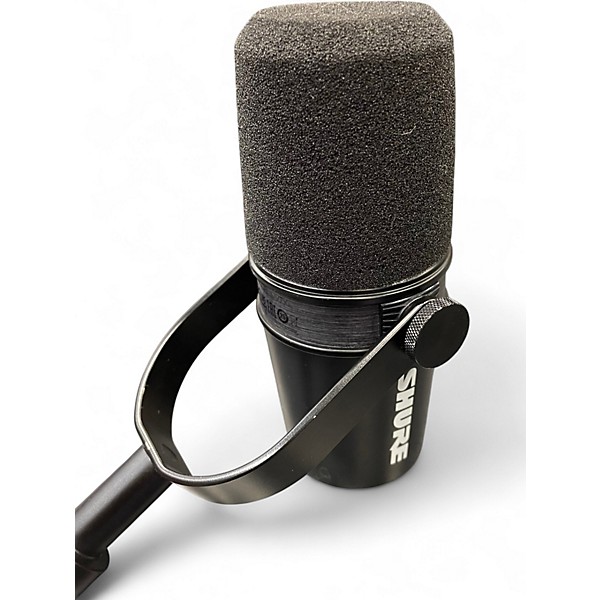Used Shure MV7X Dynamic Microphone