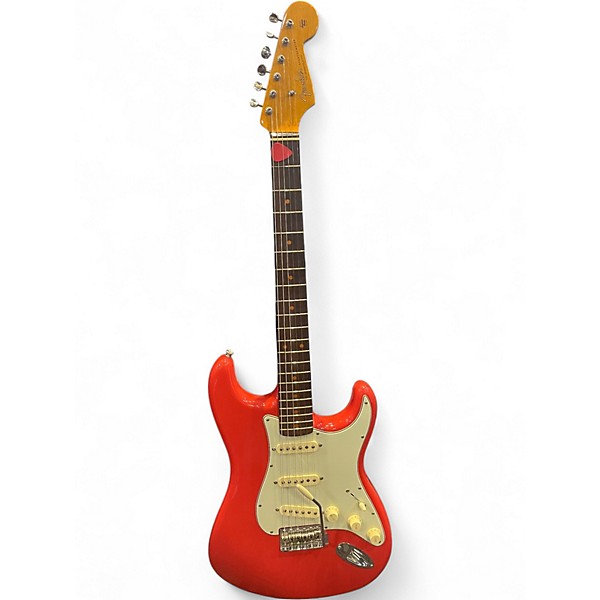 Used Fender 1961 AMERICAN VINTAGE 2 STRATOCASTER FIESTA RED Solid Body Electric Guitar