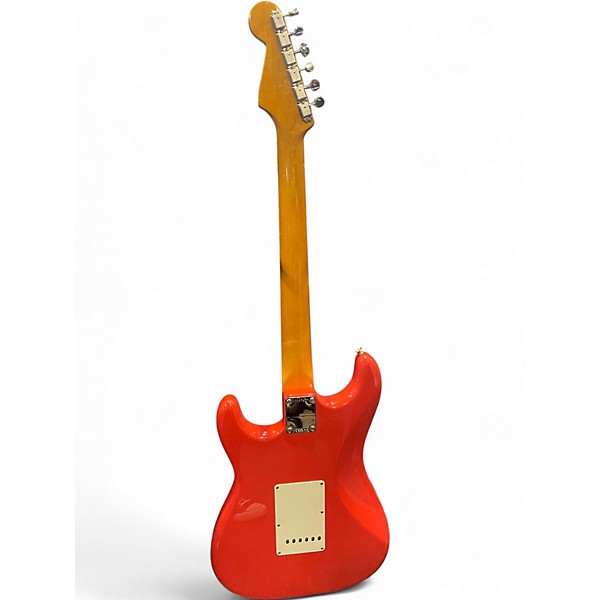 Used Fender 1961 AMERICAN VINTAGE 2 STRATOCASTER FIESTA RED Solid Body Electric Guitar
