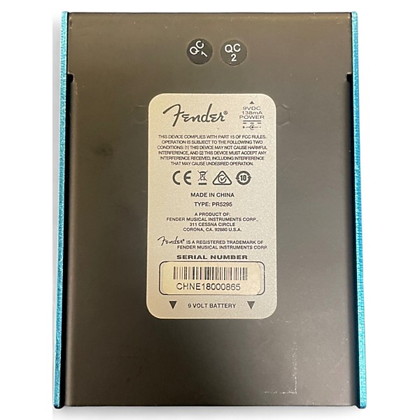 Used Fender MIRROR IMAGE DELAY Effect Pedal