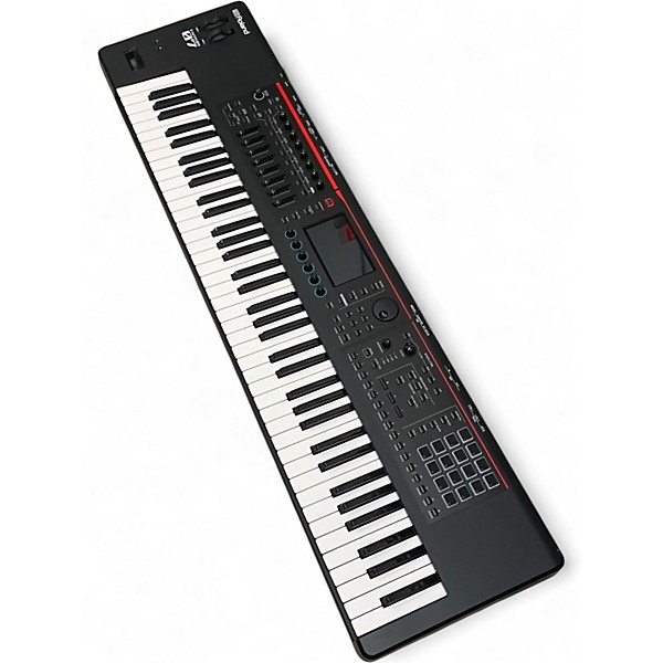 Used Roland Fantom 07 Keyboard Workstation
