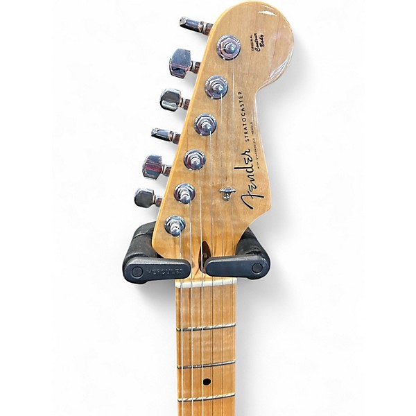 Used Fender Custom Shop Classic Player Stratocaster 3 Tone Sunburst Solid Body Electric Guitar