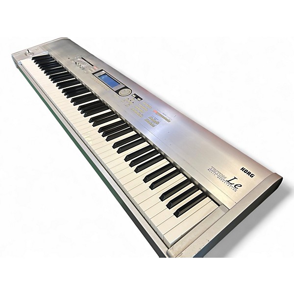 Used KORG Triton Le 88 Key Keyboard Workstation