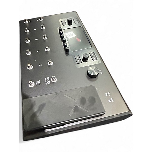 Used Line 6 Helix LT Effect Processor