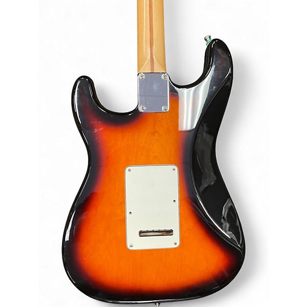 Used Fender STRATOCASTER 2 Tone Sunburst Solid Body Electric Guitar