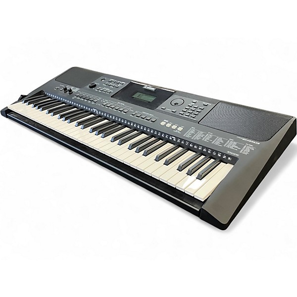 Used Yamaha PSRE453 61 Key Portable Keyboard