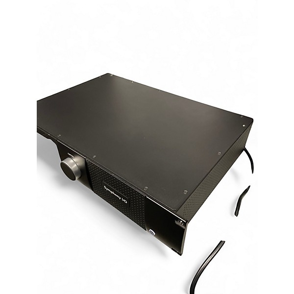 Used Apogee symphony I/O 32X32 THUNDERBOLT Audio Interface