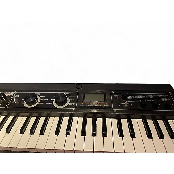 Used KORG Micro Korg XL 37 Key Synthesizer