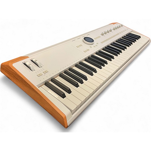 Used Arturia Astrolab 61 Portable Keyboard