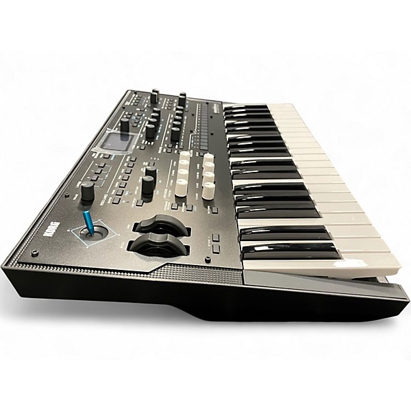 Used KORG wavestate MKII Synthesizer