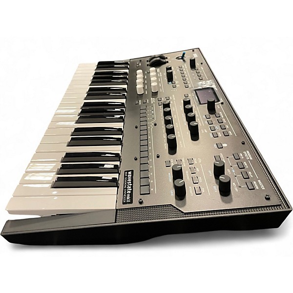 Used KORG wavestate MKII Synthesizer
