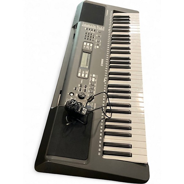Used Yamaha PSRE463 61 key Portable Keyboard