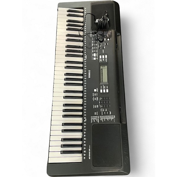 Used Yamaha PSRE463 61 key Portable Keyboard