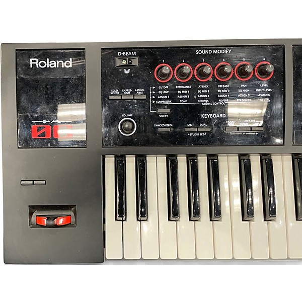 Used Roland Fantom 06 Keyboard Workstation