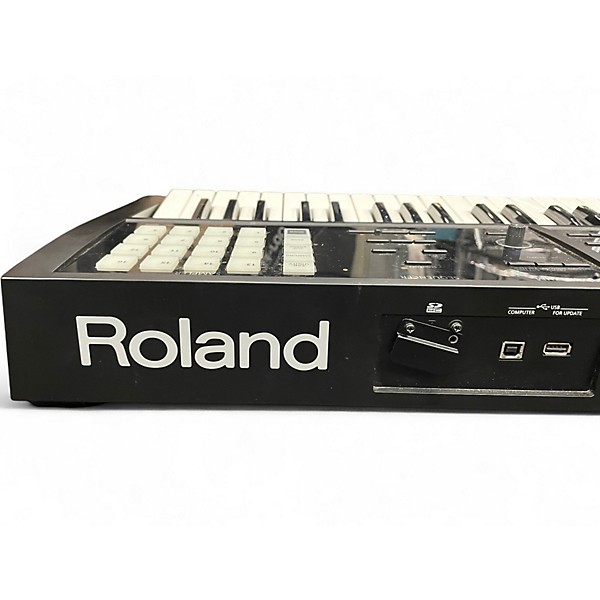 Used Roland Fantom 06 Keyboard Workstation