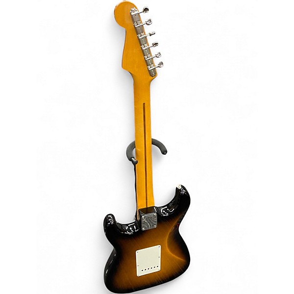 Used 2024 Fender 1957 American Vintage II Stratocaster 2-Color Sunburst Solid Body Electric Guitar