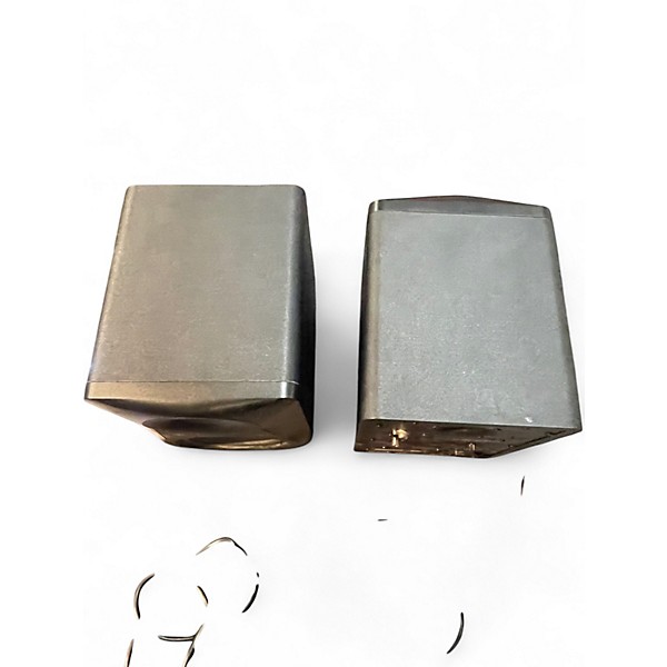 Used Mackie MR524 (Pair) Powered Monitor