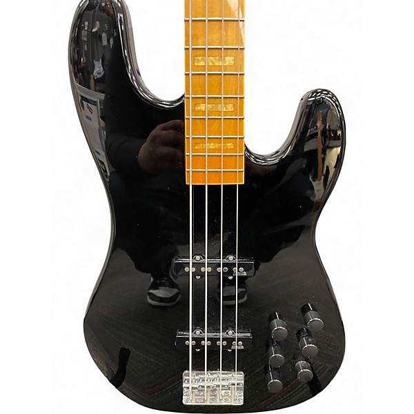 Used Fender gv4 Black Electric Bass Guitar