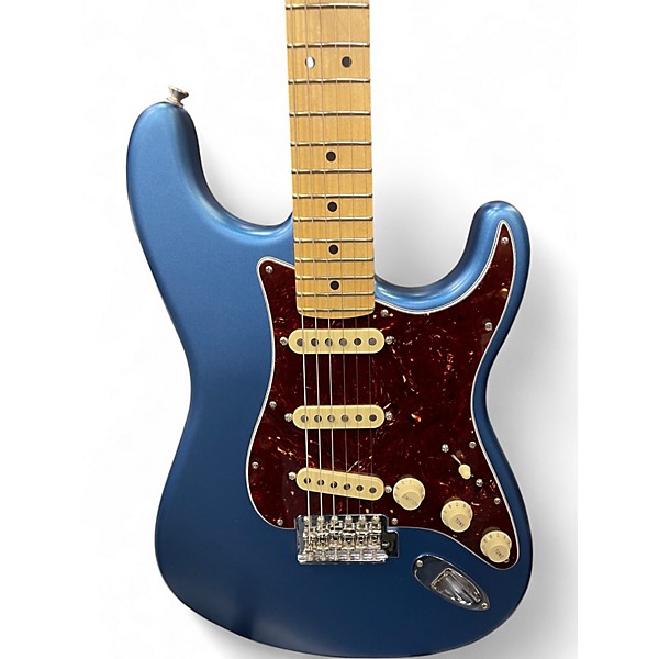 Used 2021 Fender American Performer Stratocaster SSS SATIN LAKE PLACID BLUE Solid Body Electric Guitar