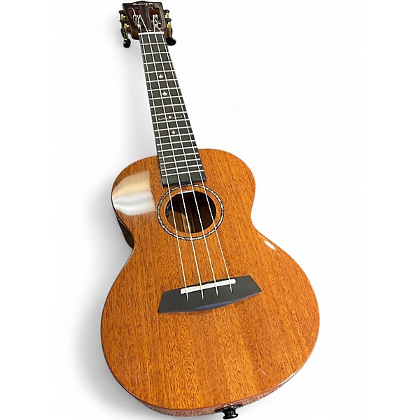 Used Enya EUC-MAD Natural Ukulele