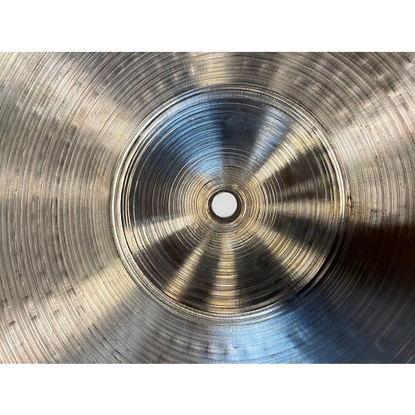 Used Zildjian 16in 16" Light Ride Cymbal