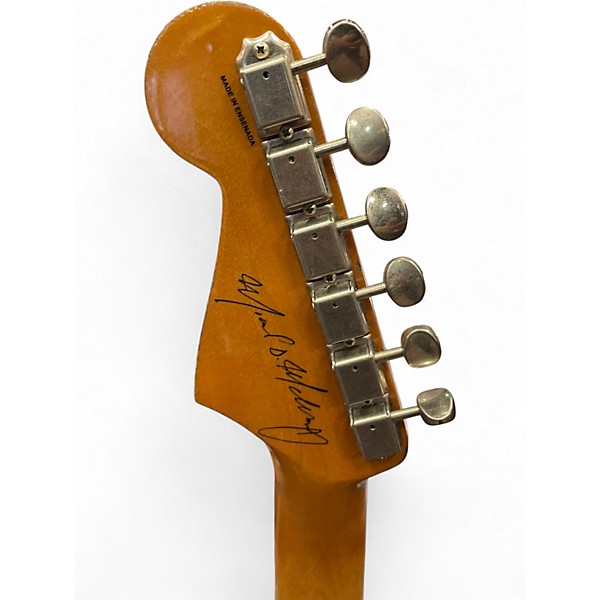 Used Fender Mike McCready Stratocaster 3 Color Sunburst Solid Body Electric Guitar