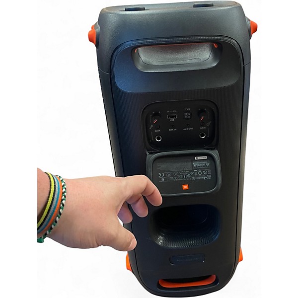 Used JBL PARTYBOX110 Powered Speaker