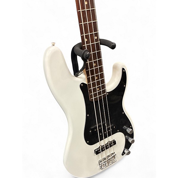 Used Squier Affinity Precision Bass Alpine White Electric Bass Guitar