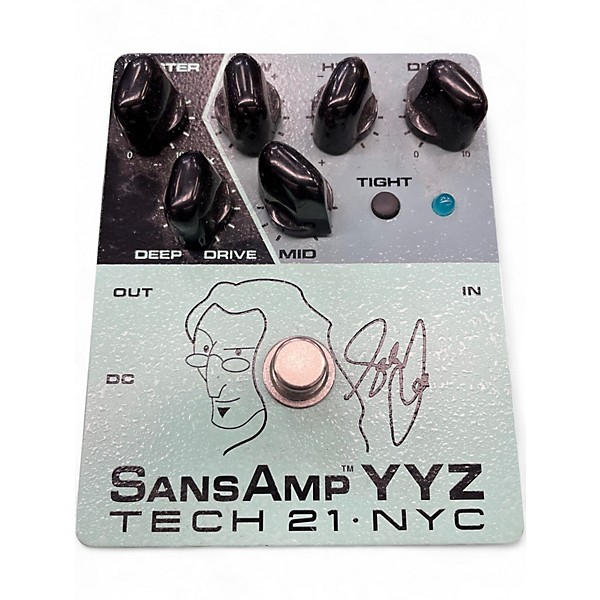 Used Tech 21 YYZ Shape-Shifter Bass Effect Pedal