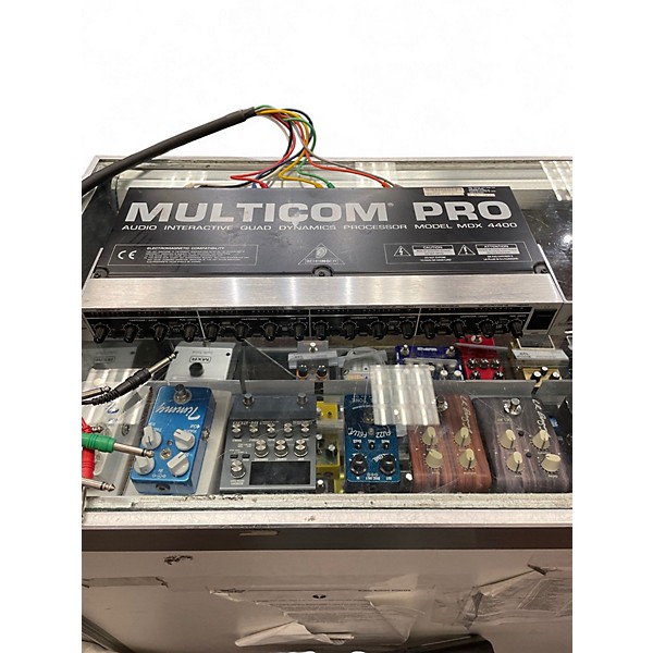 Used Behringer MDX4400 Compressor