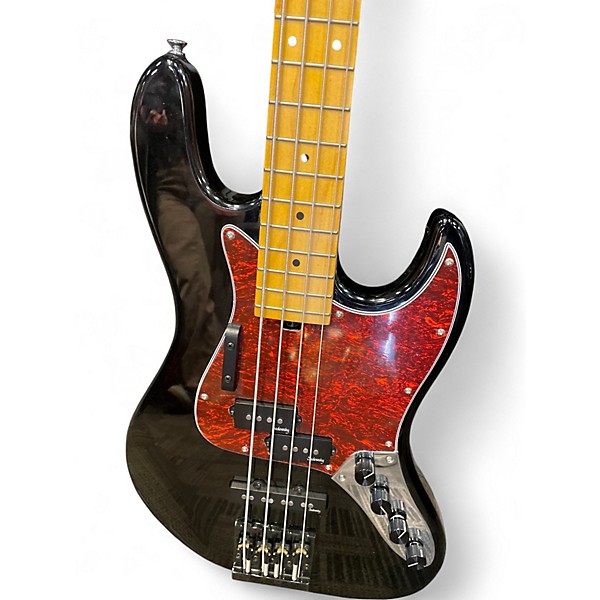 Used Sadowsky Guitars MetroExpress 21 Fret Hybrid PJ 4 String Black Electric Bass Guitar