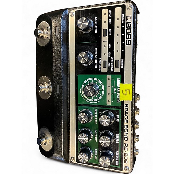 Used BOSS RE202 Effect Pedal