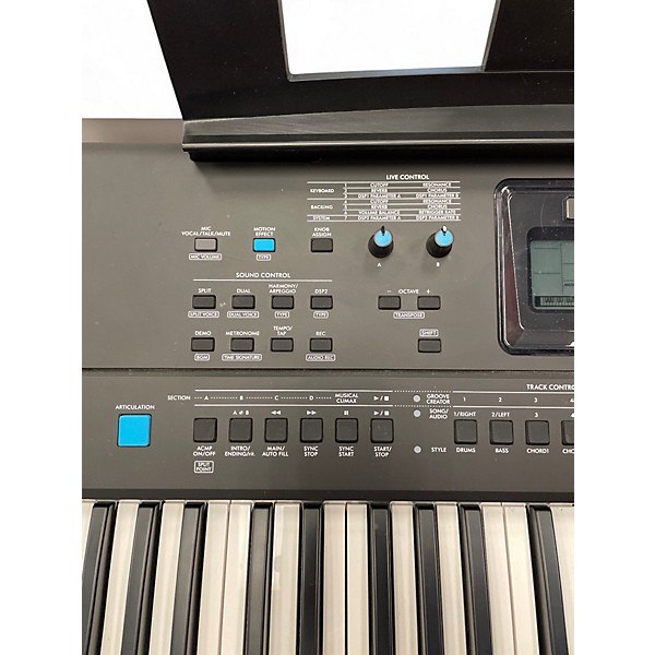 Used Yamaha PSR-EW425