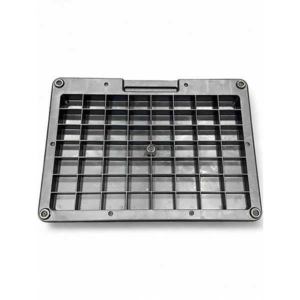 Used SKB PS8 Pedal Board
