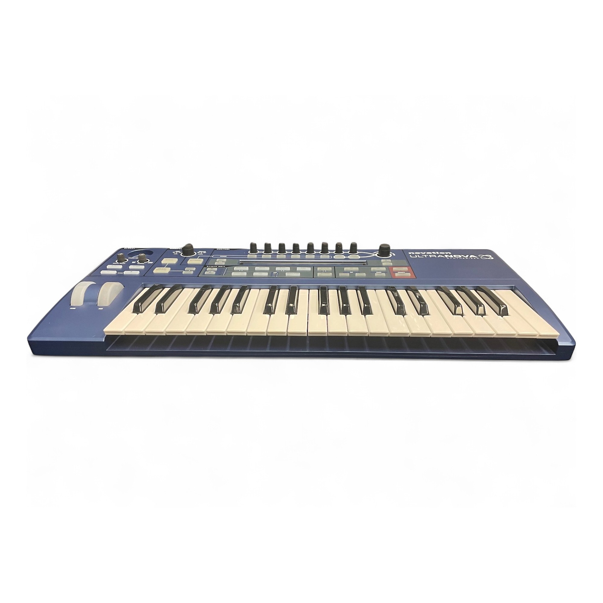 が*も様 Novation ULTRANOVA シンセサイザー 37キー (ジャ Used Novation UltraNova 37 Key Synthesizer | Guitar Center