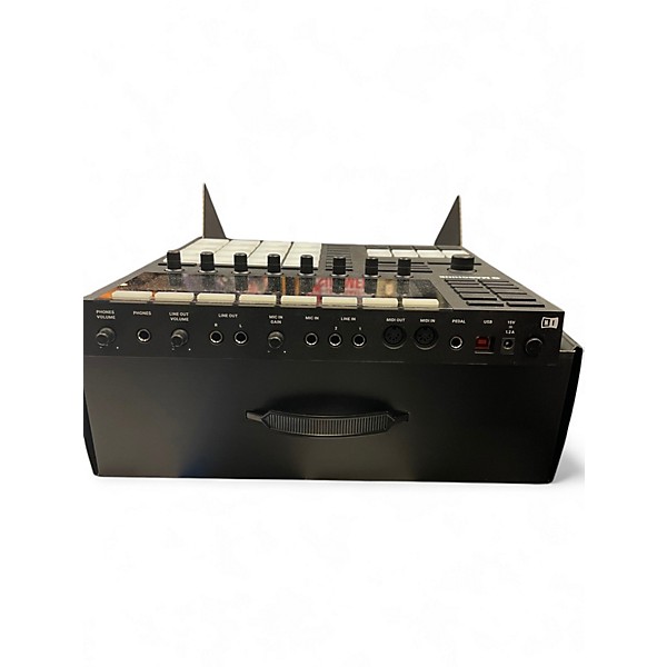Used Native Instruments Maschine MKIII MIDI Controller
