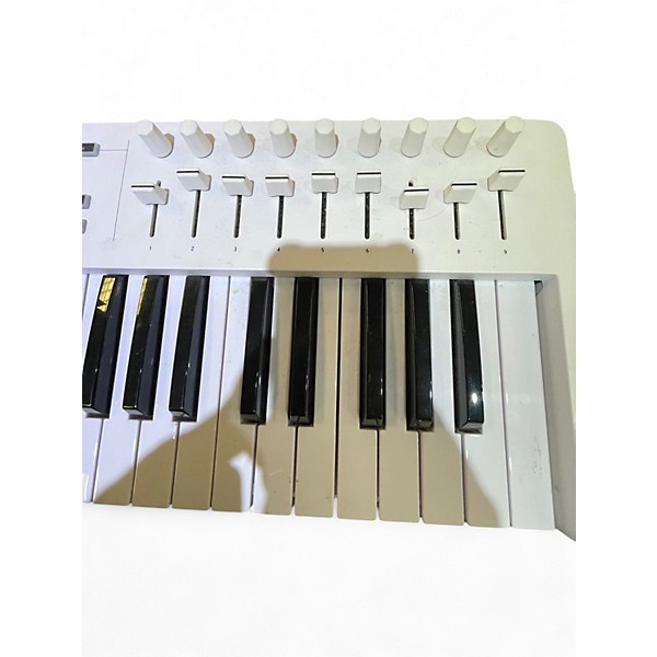 Used Arturia Keylab Essential 49 MIDI Controller
