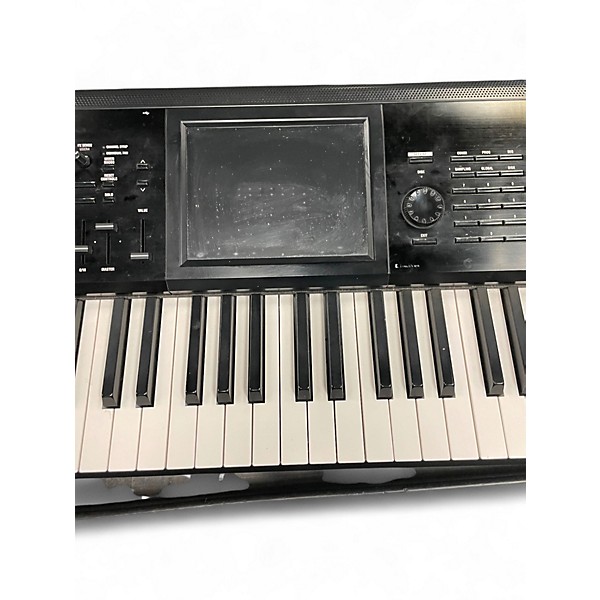 Used KORG Kronos 2 73 Key Keyboard Workstation