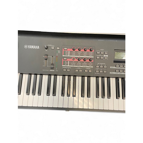 Used Yamaha MOXF8 88 Key Keyboard Workstation
