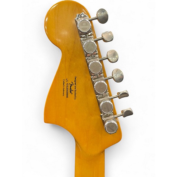 Used Squier Classic vibe V1 3 Color Sunburst Electric Bass Guitar