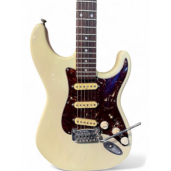 Used G&L Legacy Deluxe Olympic White Solid Body Electric Guitar