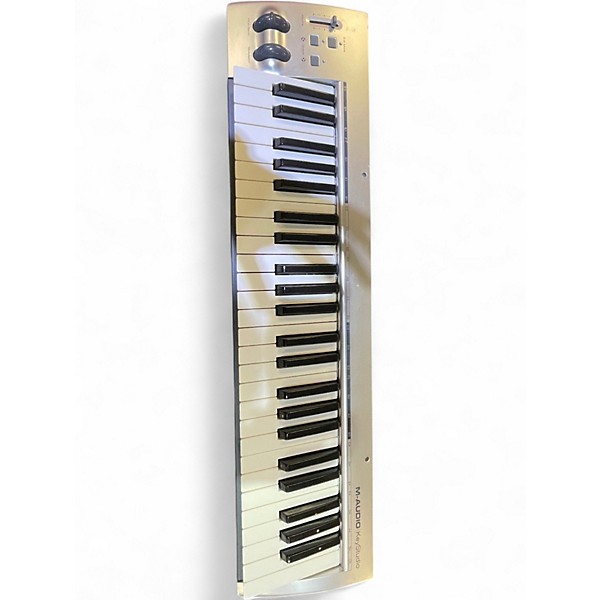 Used M-Audio KEY STUDIO
